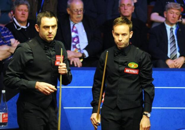 先锋与二塔 先锋与二塔