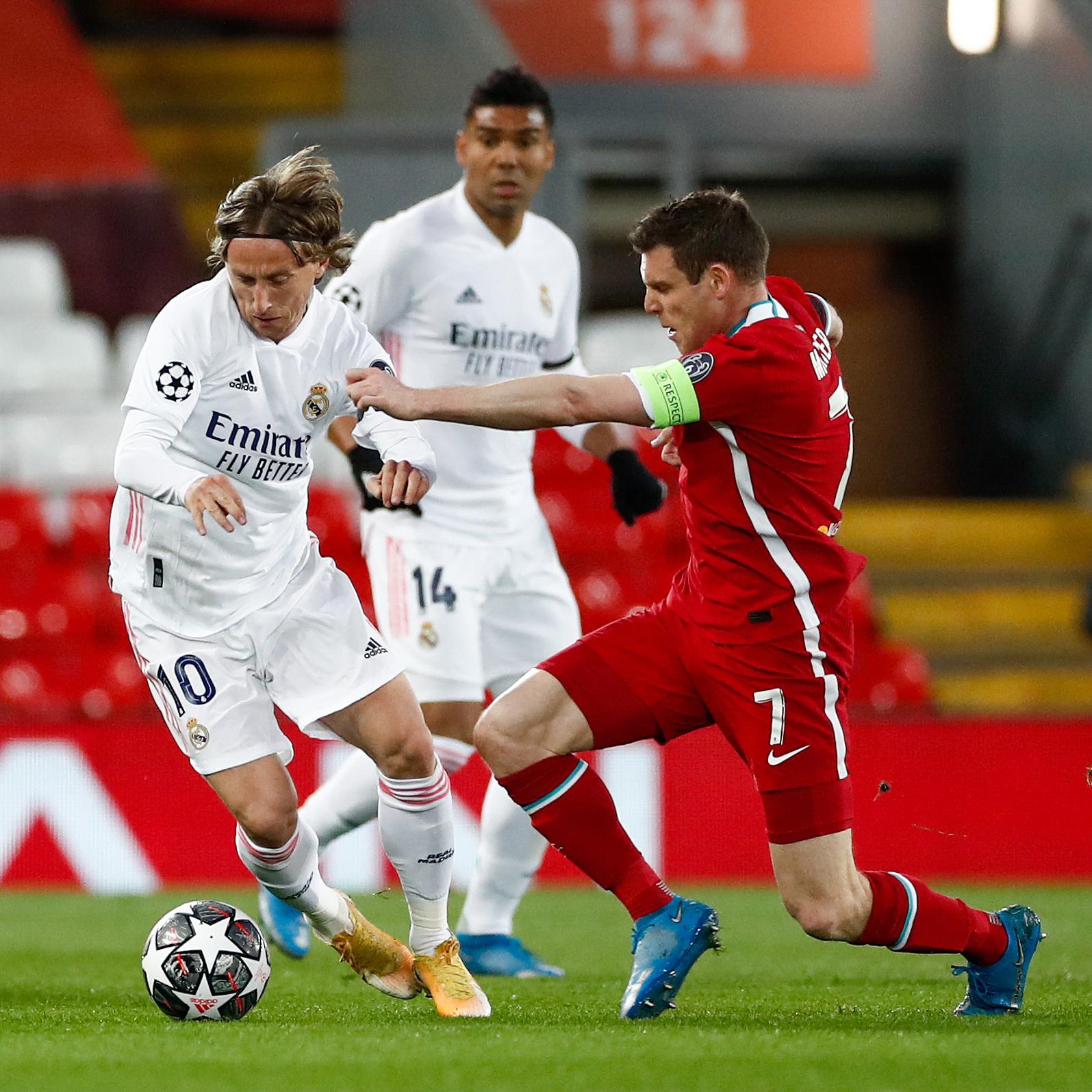 了詹姆斯作 了詹姆斯作