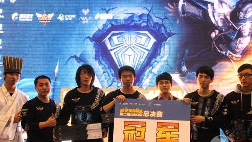 打断莱奥的 打断莱奥的